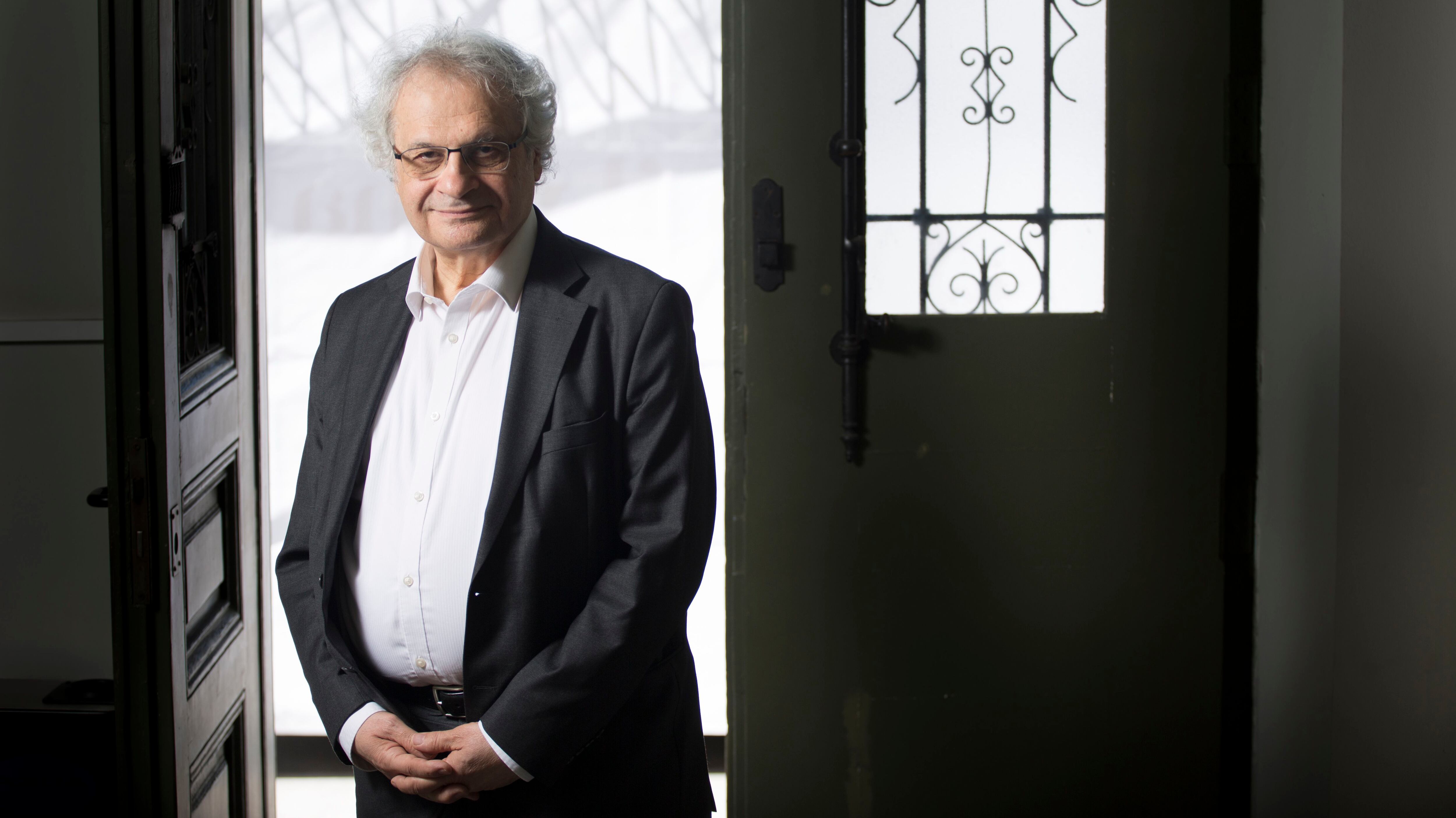 Amin Maalouf, escritor y secretario de la Academia Francesa: “Europa ha perdido el norte y debe reimaginarse”