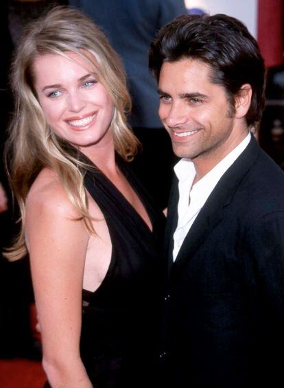 Rebecca Romijn Stamos y John Stamos en el año 2000.