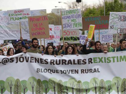 Manifestación para frenar la despoblación de la España vaciada.