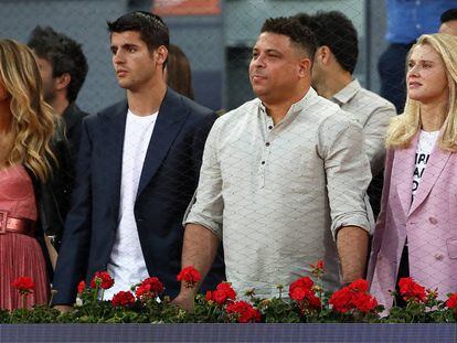 Ronaldo y Álvaro Morata, durante partido de Roger Federer contra Richard Gasquet.