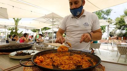 El alza de los alimentos golpea a nuestro plato estrella: hacer una paella nunca había sido tan caro