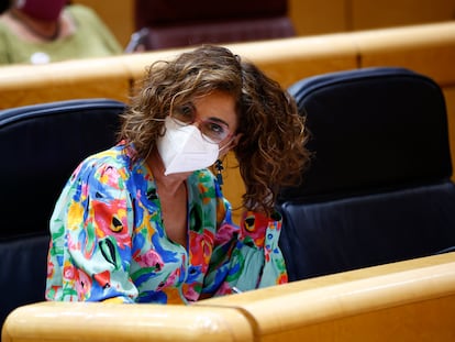 La ministra de Hacienda, María Jesús Montero, este martes en el Senado.