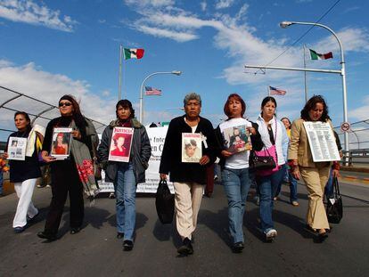 Manifestación por las víctimas del feminicidio en Ciudad Juárez, México (AFP)