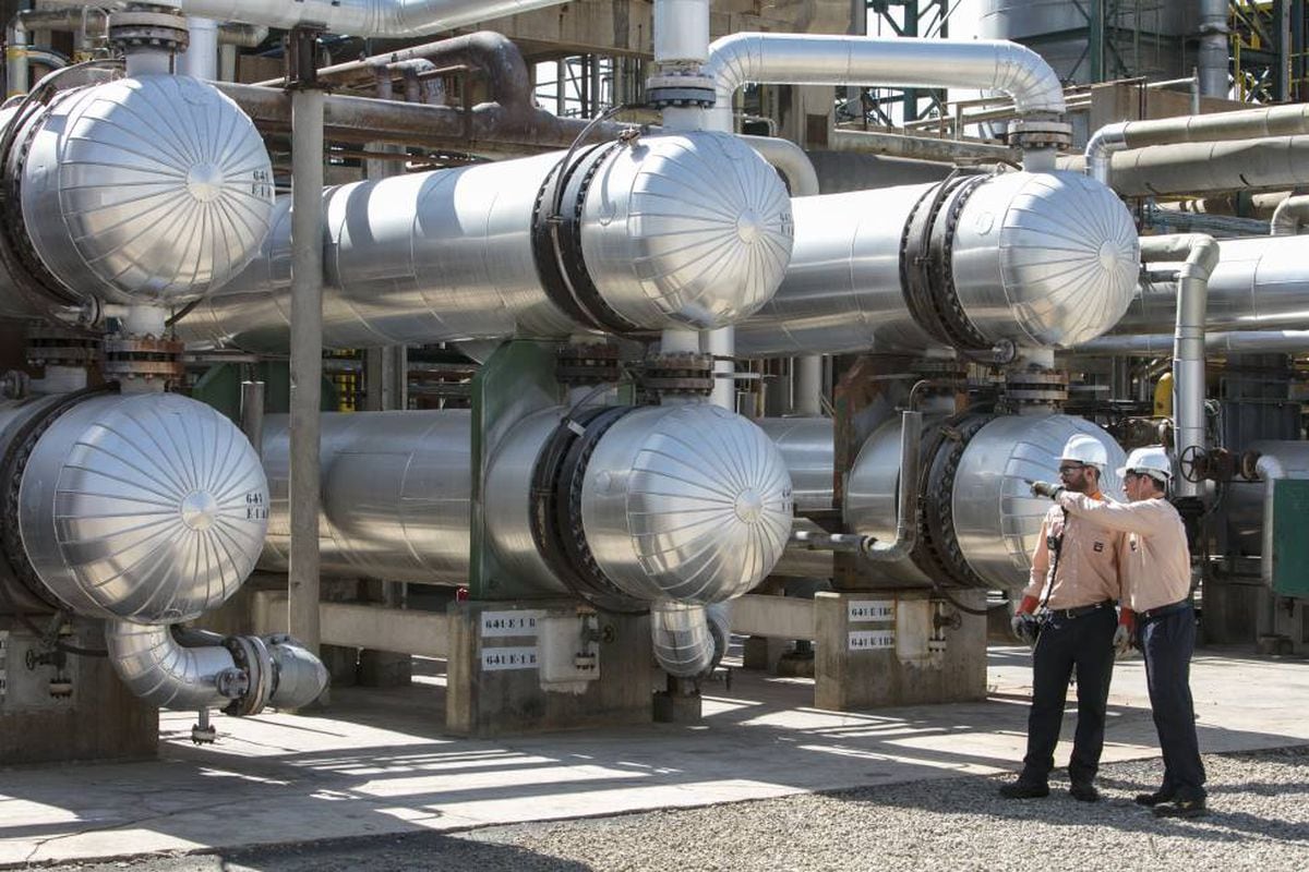 Las refinerÃ­as de Repsol multiplicaron por seis su margen de ganancia en un 2022 rÃ©cord - EL PAÃS