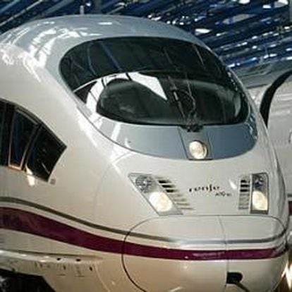 Tren de alta velocidad S-103, fabricado por Siemens, que Renfe utiliza entre Madrid y Barcelona.