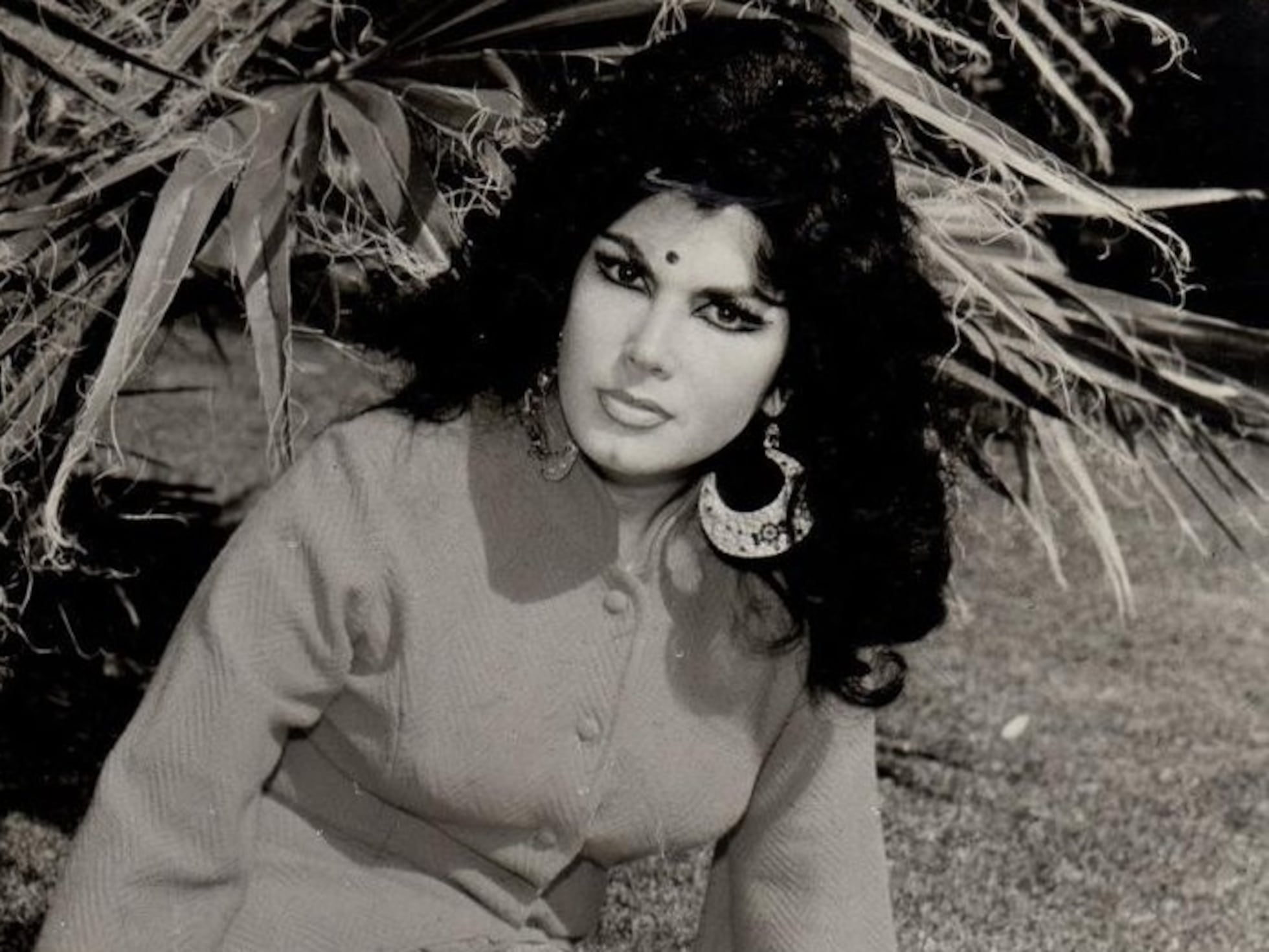 Muere Irma Serrano 'La Tigresa', estrella del cine mexicano, a los 89 años | EL PAÍS México Muere Irma Serrano 'La Tigresa', estrella del cine mexicano, a los 89 años | EL PAÍS México