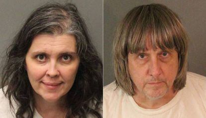 Fotos policiales de Louise Anna Turpin y David Allen Turpin, los padres detenidos.