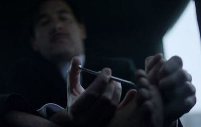 El doctor John Thackery (interpretado por Clive Owen) se inyecta droga en el pie en una escena de 'The Knick'