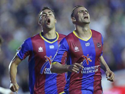 Ghezzal celebra el segundo gol del Levante al Athletic