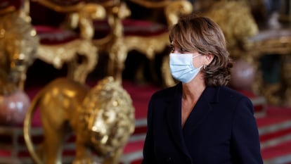 La fiscal general del Estado, Dolores Delgado, en la recepción ofrecida por los Reyes en el Palacio Real, el pasado 12 de octubre.