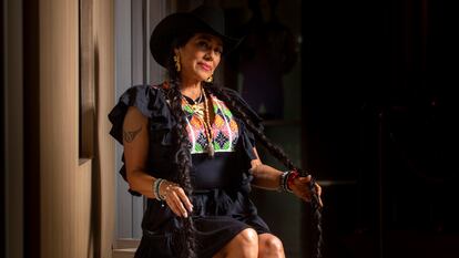 La cantante y compositora mexicana Lila Downs en las instalaciones de Sony Music el 26 de mayo del 2023