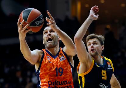 San Emeterio supera a Egor Vialtsev