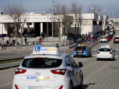 Centro de exámenes para permisos de conducir de la DGT en Móstoles (Madrid), en febrero.