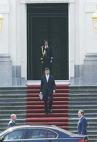 Balkenende sale del palacio real, ayer en La Haya.