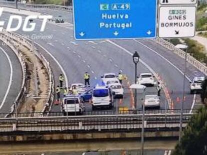 Control de la DGT para evitar desplazamientos a segundas residencias durante el confinamiento