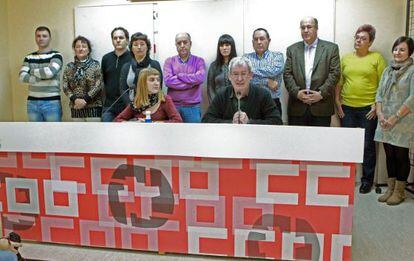 Los representantes de las organizaciones agrupadas en la Cumbre Social Vasca, ayer en Bilbao.