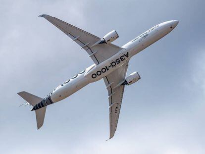 El Airbus A350-1000, avión de largo radio y bajo consumo, la gran apuesta de la firma contra Boeing.