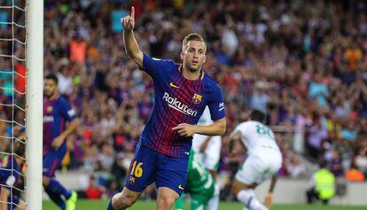Deulofeu festeja su gol ante el Chapecoense.