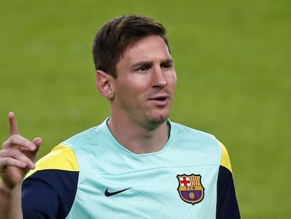 Messi, en un entrenamiento con el Bar&ccedil;a