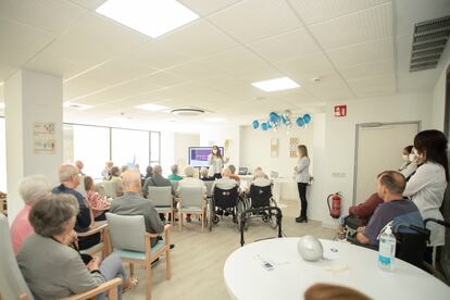 Interior del centro privado CleceVitam Ponent (Lleida), donde se aloja la madre de Marta Matías.  /CEDIDA