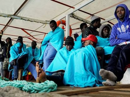 Migrantes rescatados por el 'Open Arms', el pasado 26 de noviembre.