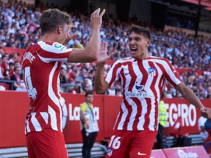 Marcos Llorente of Atletico de Madrid celebrates a goal during the spanish league, La Liga Santander, football match played between Sevilla FC and Atletico de Madrid at Ramon Sanchez Pizjuan stadium on October 1, 2022, in Sevilla, Spain.
AFP7 
01/10/2022 ONLY FOR USE IN SPAIN