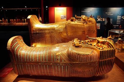 Imagen de la exposición de réplicas de la tumba de Tutankamón que apadrina Hawass, en Ifema.