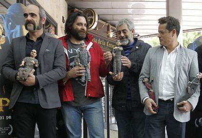 El actor Lluis Tosar, el director Fernando Cortizo, y los actores Carlos Blanco y Jorge Sanz