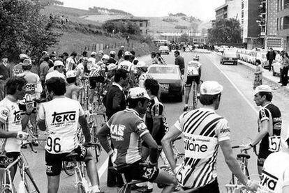 La  Vuelta de 1978, la última que pasó por el País Vasco, fue interrumpida a su paso por Durango, donde se lanzaron tablones y tachuelas.