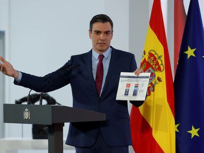 Pedro Sánchez, durante la rueda de prensa de presentación del primer informe de rendición de cuentas del Ejecutivo "Cumpliendo", el pasado miércoles en Moncloa.