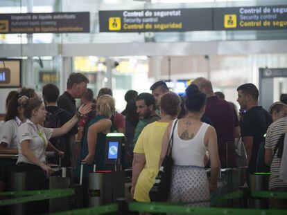 Pocas colas en los controles de seguridad