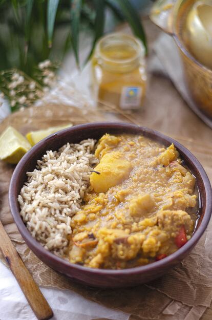 Curri ecológico Orballo de lentejas con arroz basmati de @soyvegana_jenny.