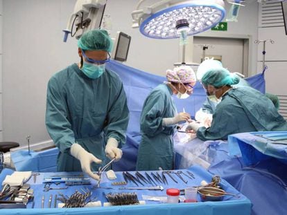 Una operaci&oacute;n quir&uacute;rgica para trasplantar un &oacute;rgano en Vall d&#039;Hebron