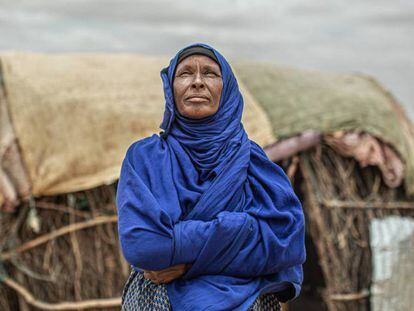 Amina Ibrahim, madre de 12 niños, tuvo que abandonar su hogar en Etiopía por la sequía. 