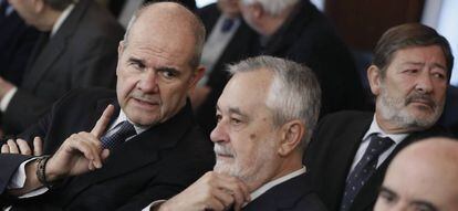 Los expresidentes andaluces Manuel Chaves y Jos&eacute; Antonio Gri&ntilde;&aacute;n, hoy en el juicio.