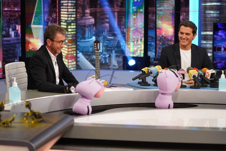 Pablo Motos y Albert Rivera en 'El hormiguero'.