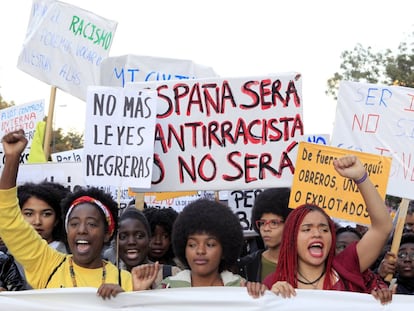 Manifestación celebrada en noviembre de 2022 en Madrid bajo el lema 'Por una sociedad sin racismo'.