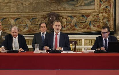 Felipe VI presidió la reu­nión del patronato de la fundación, de la que ha sido presidente de honor desde su creación en 2009. Su objetivo es trabajar por los jóvenes en todos los aspectos críticos para su futuro.