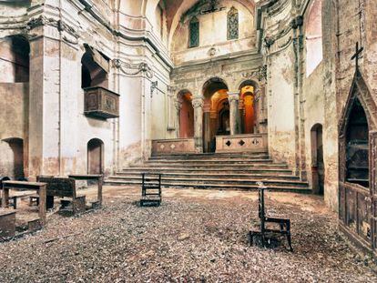 Iglesia abandonada de Santa Rita, en Italia.