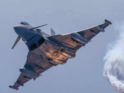 Un Eurofighter del Ejército del Aire durantes unos ejercicios.