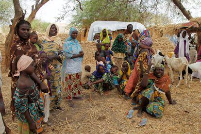 Un grupo de nigerianos, desplazados por los ataques de Boko Haram en Diffa el 21 de junio.