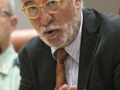Pere Navarro, ayer durante la presentación de la Operación Verano 2011.