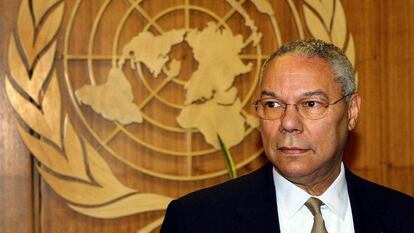El general Colin L. Powell, ante el emblema de la ONU, en una imagen de archivo.
