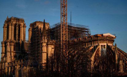 Los trabajos de consolidación de Notre Dame no han concluido aún
