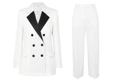 Racil, especialista en sastrería femenina, firma este traje bicolor con solapas en contraste (la chaqueta cuesta 895 y el pantalón 450 euros).