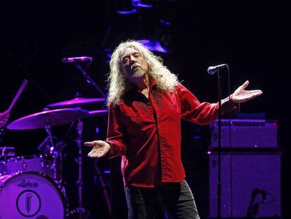 Robert Plant, durante el concierto de las Noches del Bot&aacute;nico ofrecido esta en Madrid.