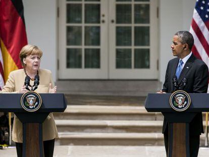 Angela Merkel interviene ante los medios durante su visita a la Casa Blanca, en mayo.