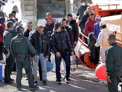 CARTAGENA 22-11-2019 LLEGADA INMIGRANTES EN PATERA