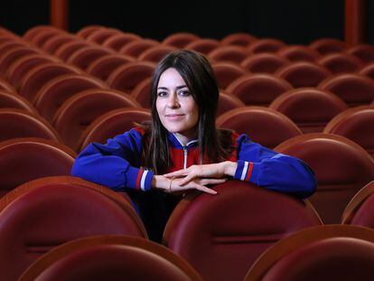 La cantante Maika Makovski en el cine Doré, donde actuará este domingo dentro del ciclo "Sound and Vision Filmoteca.
