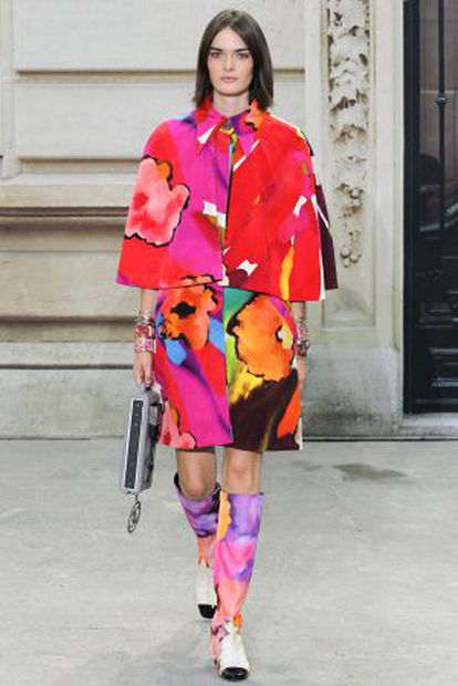 Diseño de Karl Lagerfled para la firma Chanel.